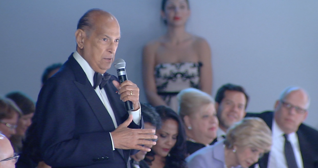 Happy birthday to the late Oscar de la Renta, whose vision of exquisite elegance lives on:  