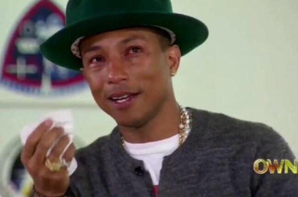 MeekMillMemes's tweet photo. #MeekBeLike Pharrell aint even happy 😂😂 http://t.co/m0iZ2zpWve