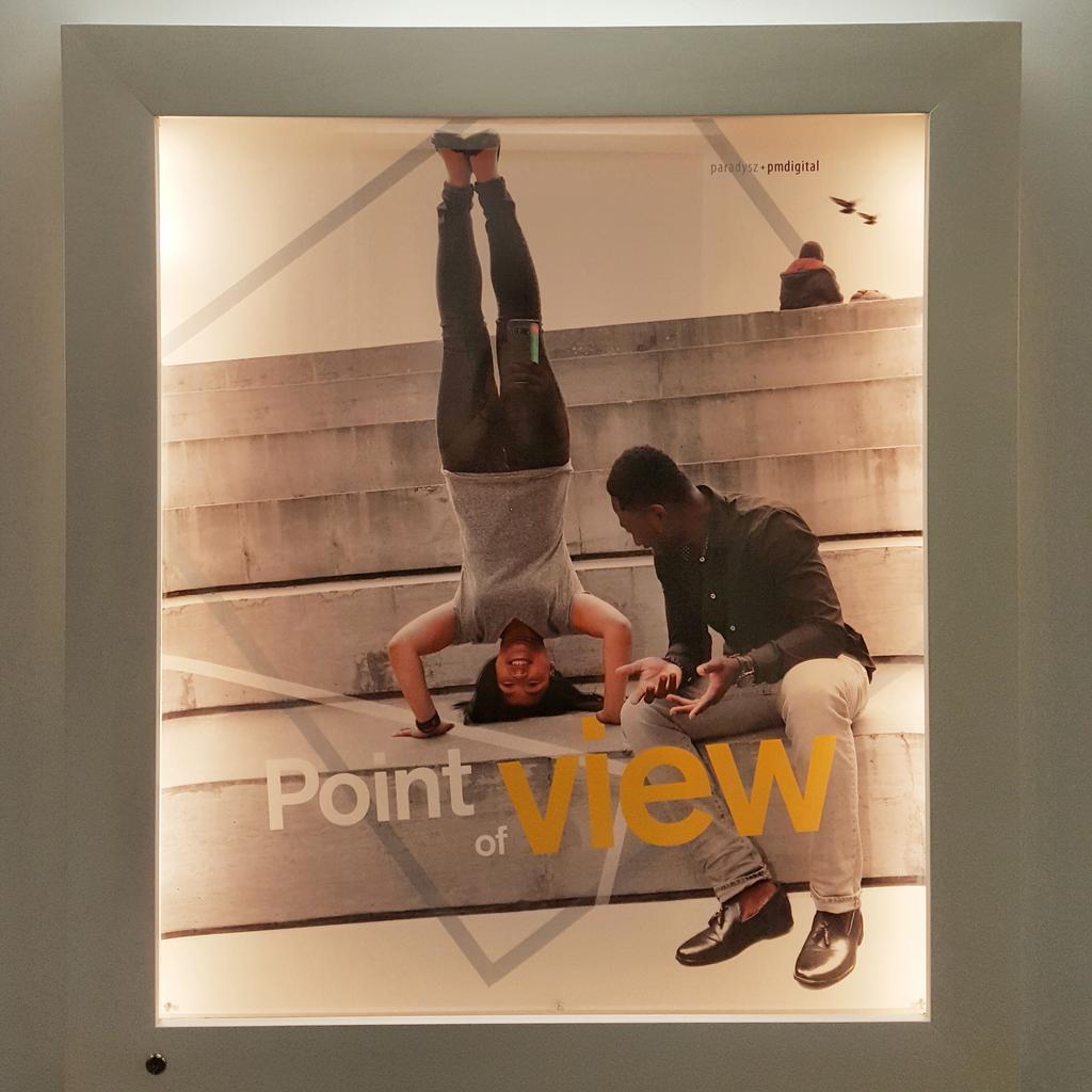 daodao0o's tweet photo. Had so much fun partaking in the company shoot 📷 poster in the entrance to the office. #poster #workplay #headstands http://t.co/3TrKWYutQR