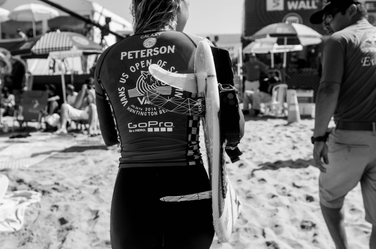 usopenofsurf's tweet photo. Can't make it to the #vansusopen? Follow along via our live webcast, Jul 27 - Aug 2! http://t.co/PN3BRqnObT http://t.co/hDjsGxbC9H