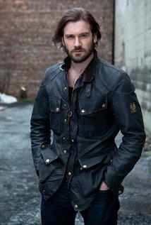 Happy Birthday to Clive Standen (34) 