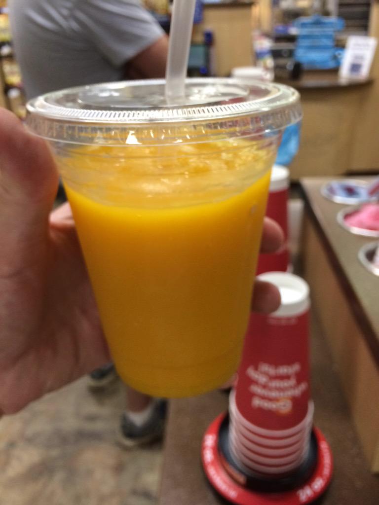 The_Matt_Girty's tweet image. Not serving full drinks now @GiantEagle #uncalledfor #unsatisfiedcustomer