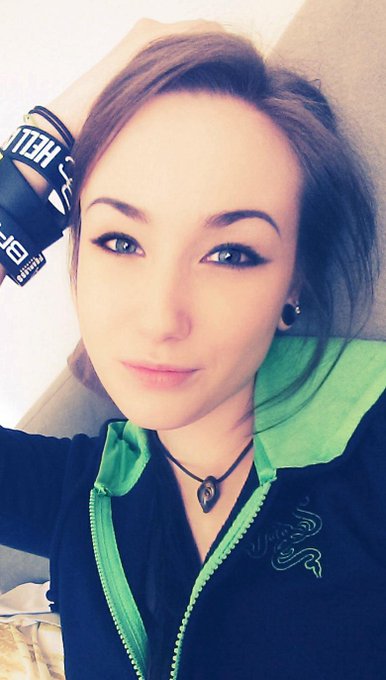 Watch ≫ BirdyLovesIt ≪'s leaked NSFW photo on TwXstars