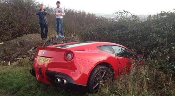 ClownL0rd's tweet image. So this happened... I crashed my fucking ferrari f*cking clowns will pay for it!!!!! #Mclife #crashpoint