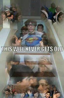 zaindepressiva's tweet photo. para alguns, isso é apenas uma escada, mas para gente, isso foi o começo de tudo #5YearsOfOneDirection http://t.co/hJCRpzUlVR