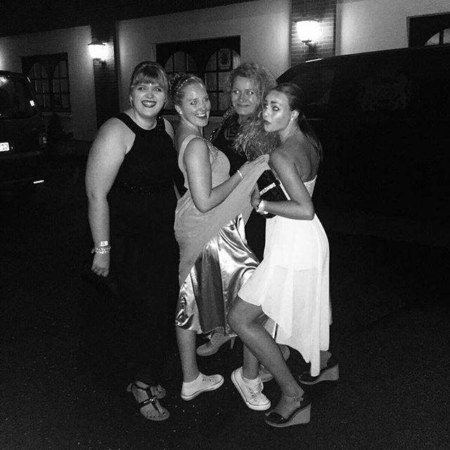 serg_turin's tweet image. #prom #datcrew #love #whynot #whysosexy #lol 😂😅❤️ by joann_justine