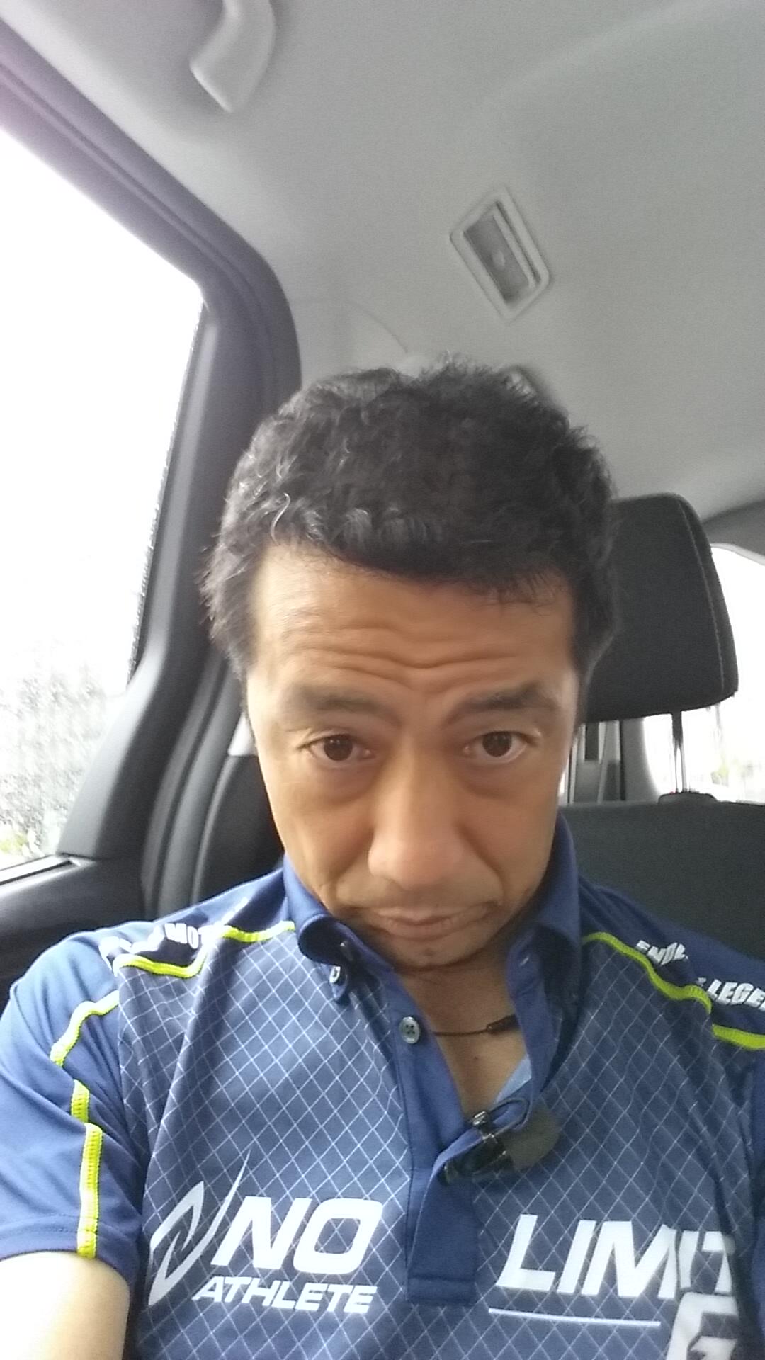 森脇健児 V Twitter パンチパーマはじめてやりました Http T Co T9yfl2d061