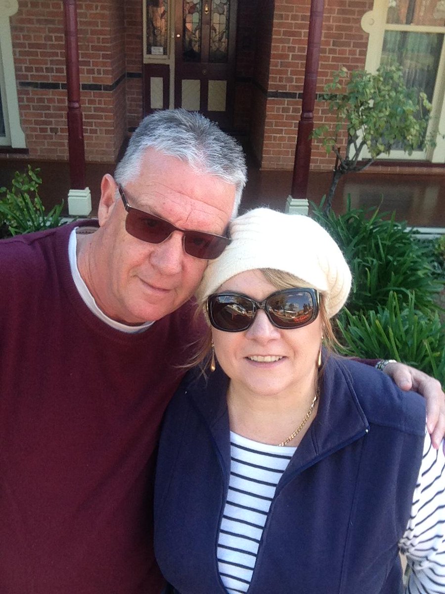 tezza_o's tweet photo. lovely couple this ....... http://t.co/sMGSRwBPVy