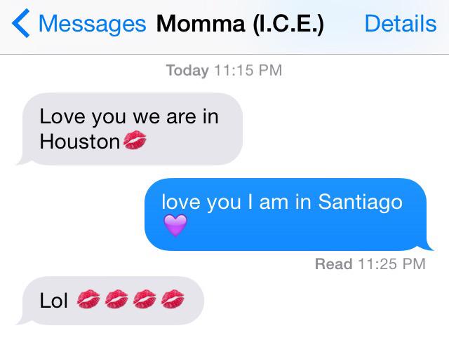 kasper901's tweet photo. typical texts with mom! http://t.co/wfJT6nssye