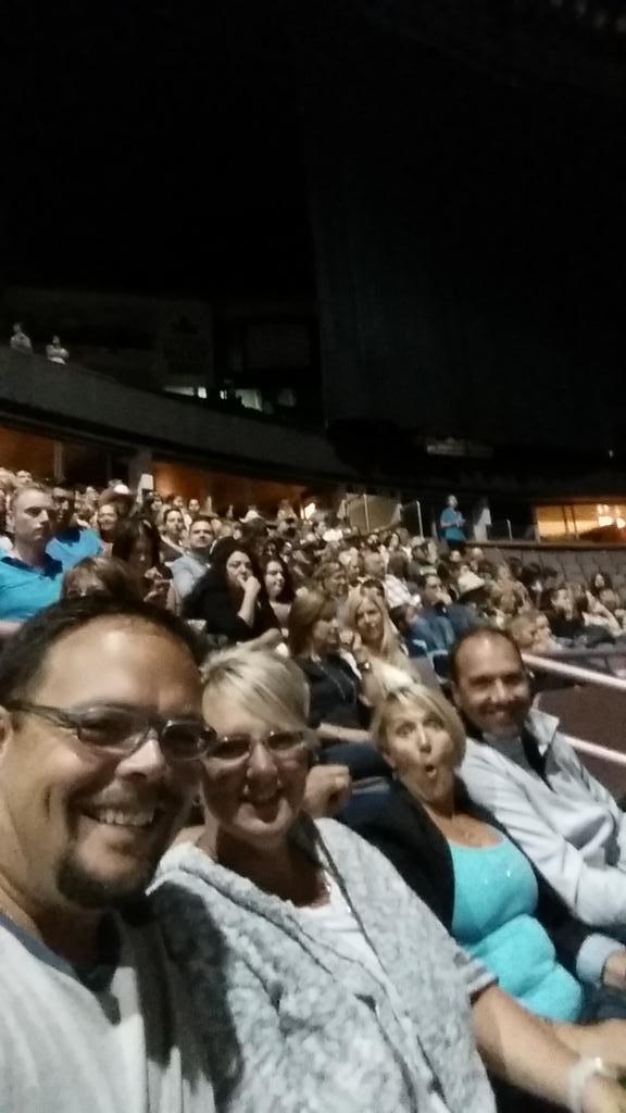 ChrisHowell51's tweet photo. 2 concerts in one tonight! @kira_isabella was a show by herself. @KeithUrban up next. #CISN http://t.co/Kyz9eoWW37