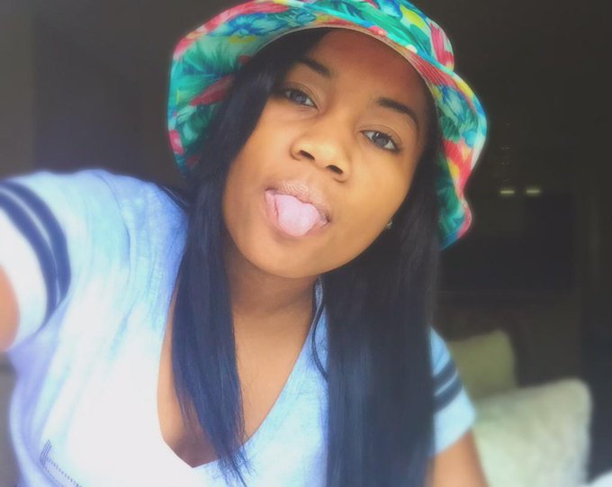 Watch Yaya🎖️'s leaked NSFW photo on TwXstars