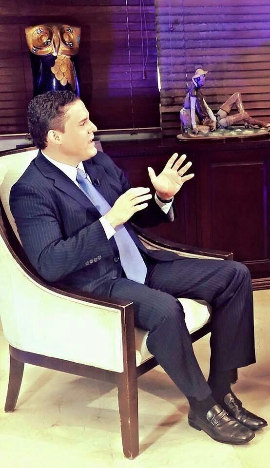 virgysuero's tweet photo. Jean Luis Rodriguez, pdte. @JuventudPRM, señaló que atención a la juventud debe ser tema prioritario para el Estado. http://t.co/RspT4ZWdFU