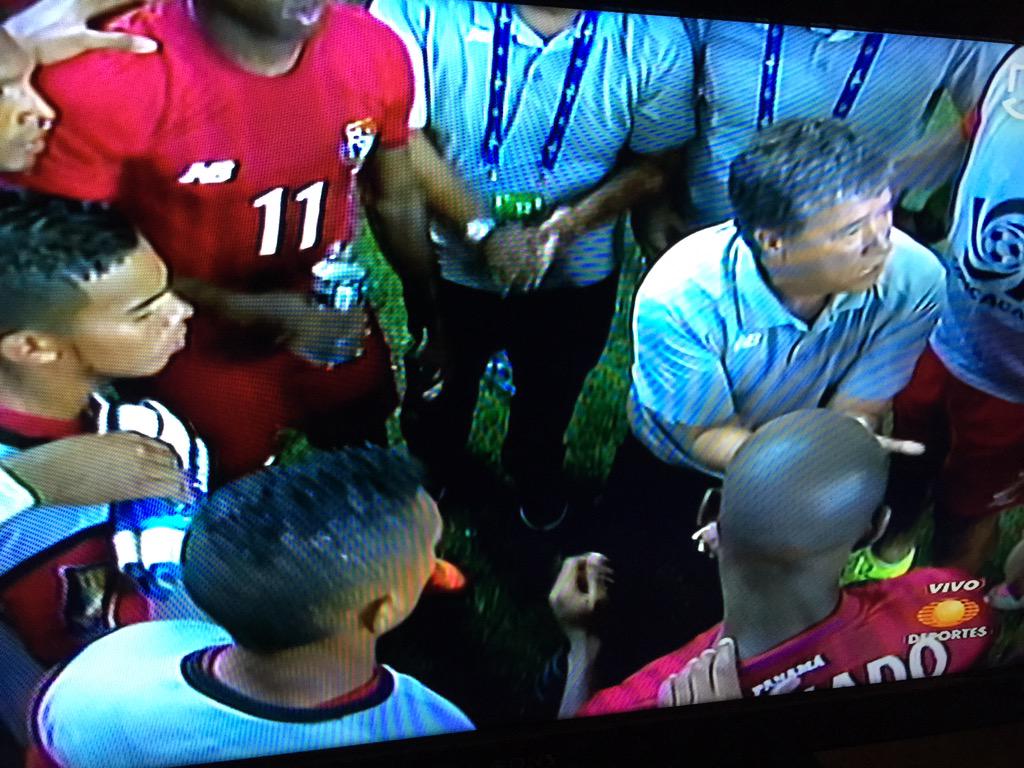 ChiquimarcoMx's tweet image. Liderazgo obvio del Bolillo y Blas Pérez  que se ve una hermandad y experiencia de Panamá #Chiquimarquea