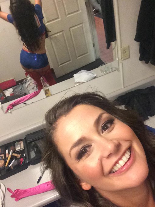 Let's dance http://t.co/szgYIoTtnp<a href="/tag/bulldog"class="tags"><span>#bulldog</span></a>