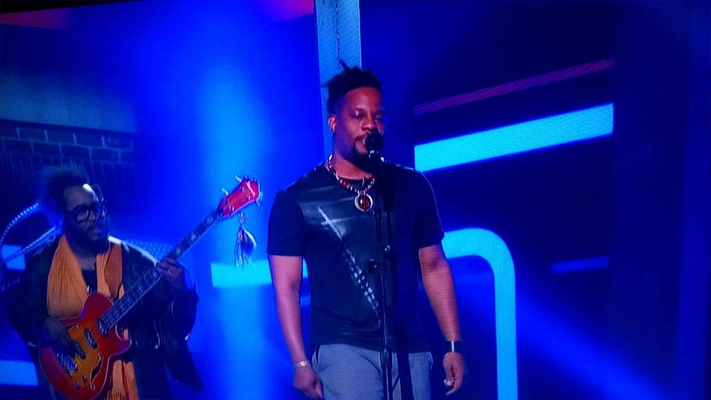 Mike_Eagle's tweet image. performed 'ziggy starfish' on @WhyHannibal alongside @Thundercat. shouts to @hannibalburess and @flyinglotus