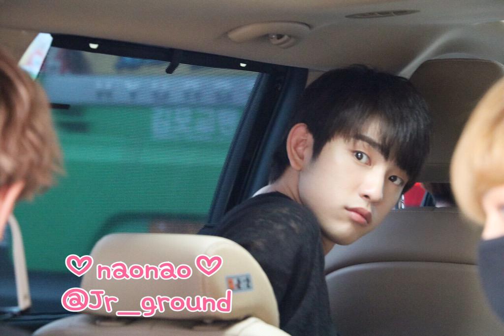 CKkifN6UcAAQ2R7.jpg:large