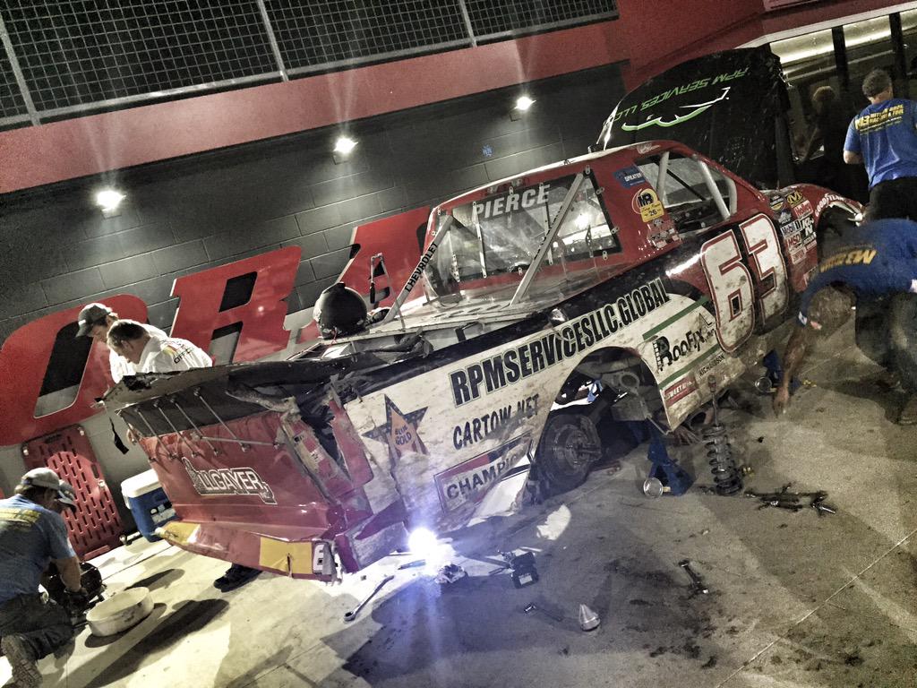 With the decklid like that, you're tempted to load groceries into the bed of the truck. <a href="/BobbyPierce32/">Bobby Pierce</a> #ncwts