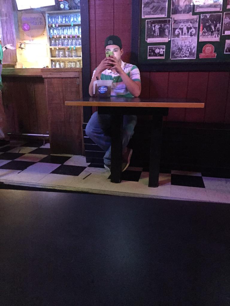 OhioRejections's tweet photo. So this guy too a flash photo of me... Anyone know this guy? http://t.co/Vuaj1gSobd