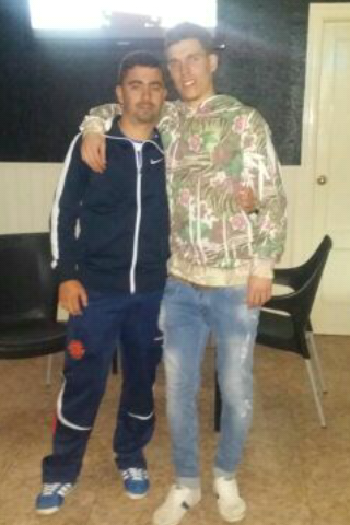 kekoSinapsis's tweet photo. Felicidades amigo Jesus! Hoy te terminas de gastar los dineros! Je! A disfrutar del.dia nene! Un abrazo! tQovejita! http://t.co/fw3zvYt0CV