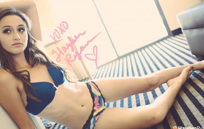 Xoxo Hayden Ryan♡ signed by me (; #haydenryan http://t.co/dcvsMfqhG3<a href="/tag/haydenryan"class="tags">#haydenryan</a>
