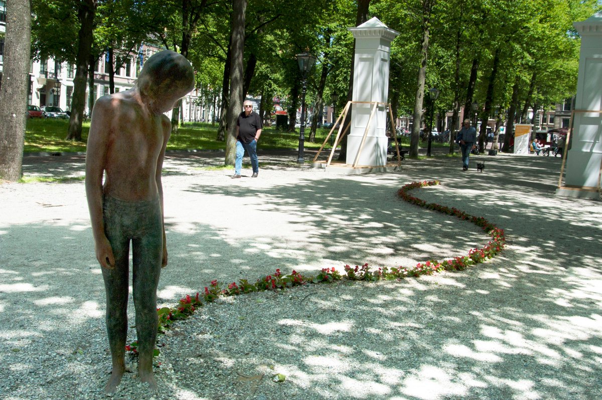 Bezoek Vormidable met de enthousiaste gidsen van <a href="/Rondleidingenet/">Rondleidingen.net</a>. Dinsdag t/m zondag. Start 12.00 uur bij Pulchri.