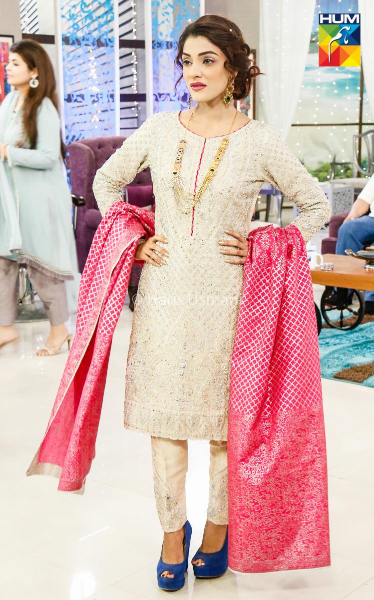 harisusmanivlog's tweet photo. @SanaAbbas__  #HUMTV #HUMJPJ Morning Show @SanamJungPK @Nchhotani @Haris_Usmani http://t.co/CfIq6mPlDP
