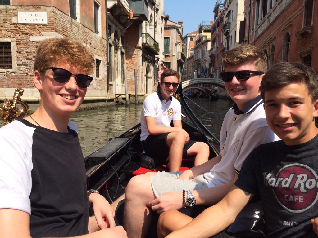 AndyColeASF's tweet image. #romantic gondola ride with the boys! #italia15