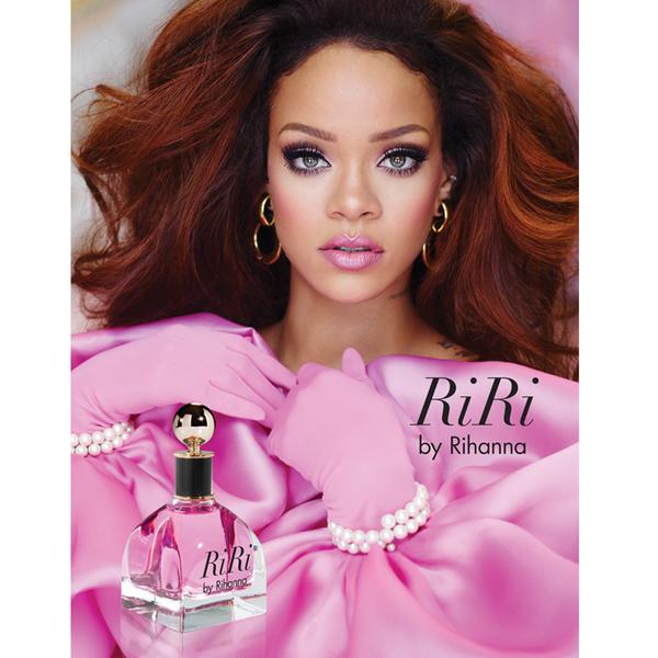 GlamourMagUK's tweet photo. .@rihanna announces fifth fragrance #ThisisRiRi http://t.co/KXNERdpZx7 http://t.co/JXlrDJlgEv