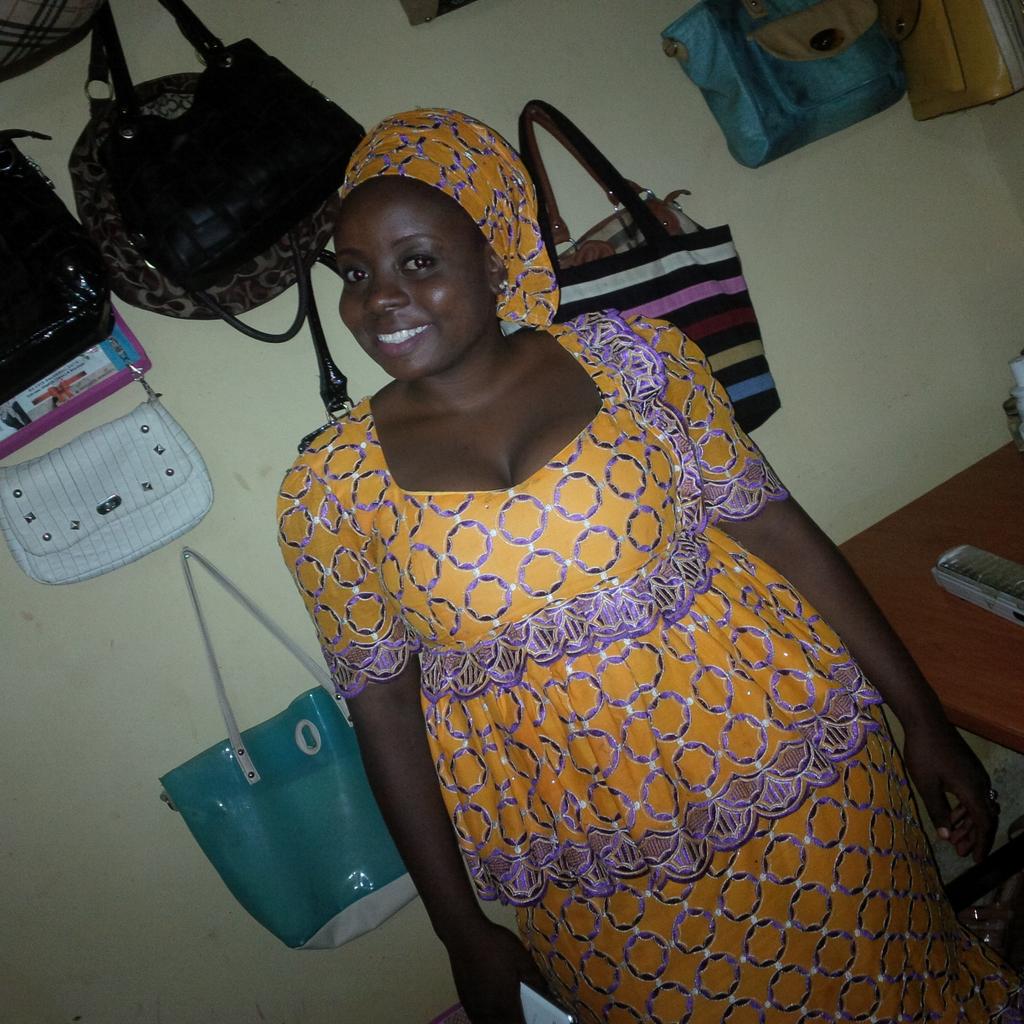 asmiinatt93's tweet photo. Happy moment http://t.co/qn4cP42Qyl