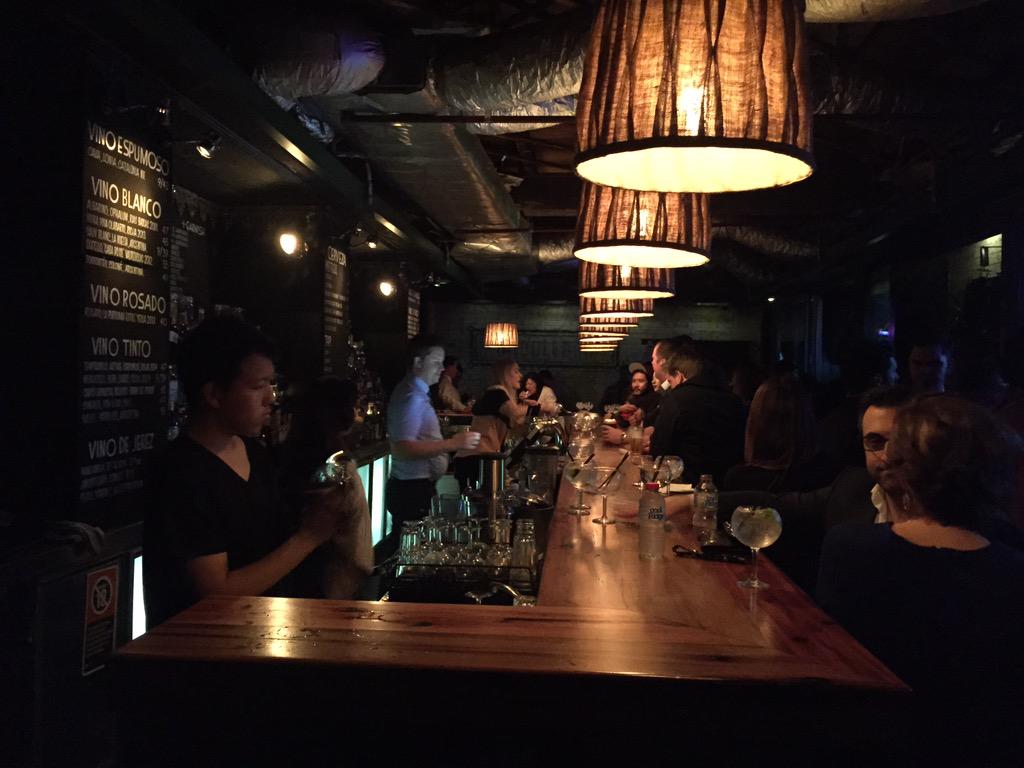 Ali_Stephenson_'s tweet photo. The local's had a revamp and it's a good one #middlebar #ginbar http://t.co/mKiAt25umE