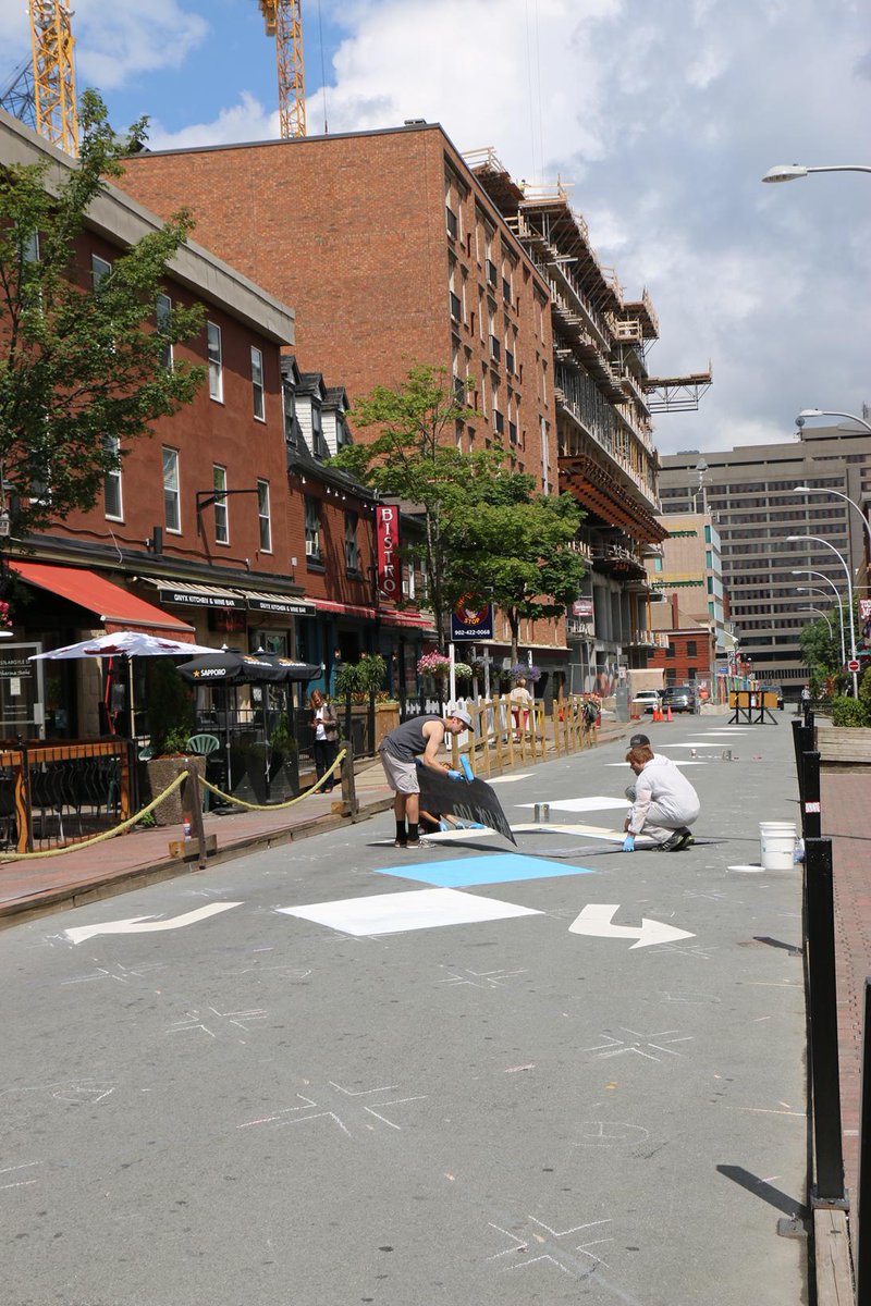 DowntownHalifax's tweet photo. The fist of the blue diamonds is down ... #MingleOnArgyle http://t.co/nOLdrcnXzI