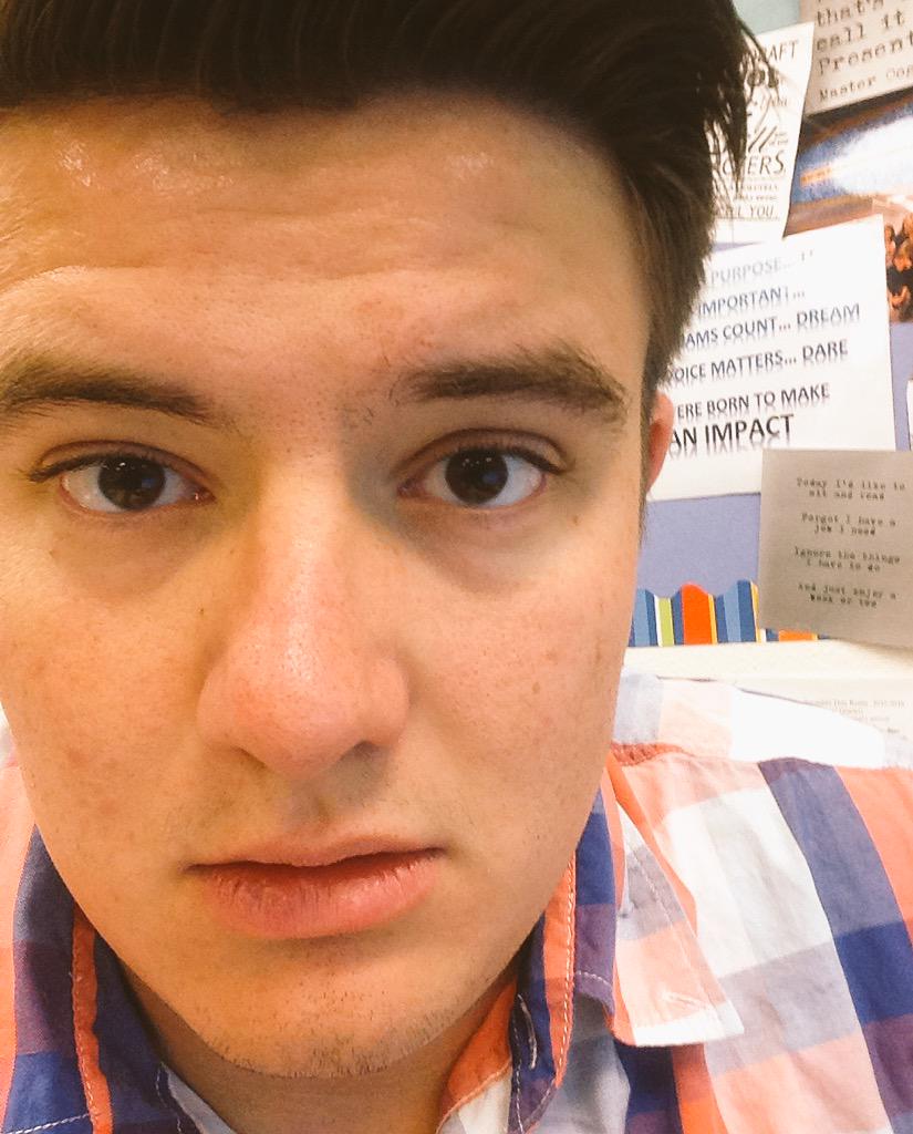 _joshuagarrett's tweet photo. Still not used to this working sleep schedule @HSTeachProbs #sleepy #CaffeineAddict #planweek http://t.co/N1ojeMcGRe