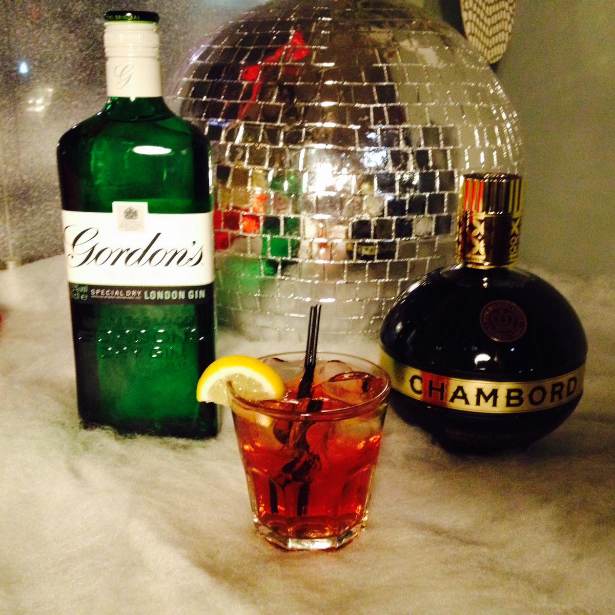 ClerksBar's tweet photo. Hard day at work? Boss being a #****!

Relax and enjoy a #cocktail like this #brambe for only £3.95

#edinburgh http://t.co/Adx4Y7yFua