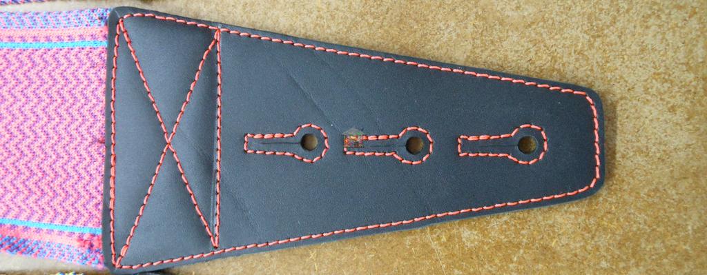 InfinitoeFinito's tweet image. Cinture per chitarre,bassi,sax personalizzate e personalizzabili.
Finiture vera pelle realizzate a mano.