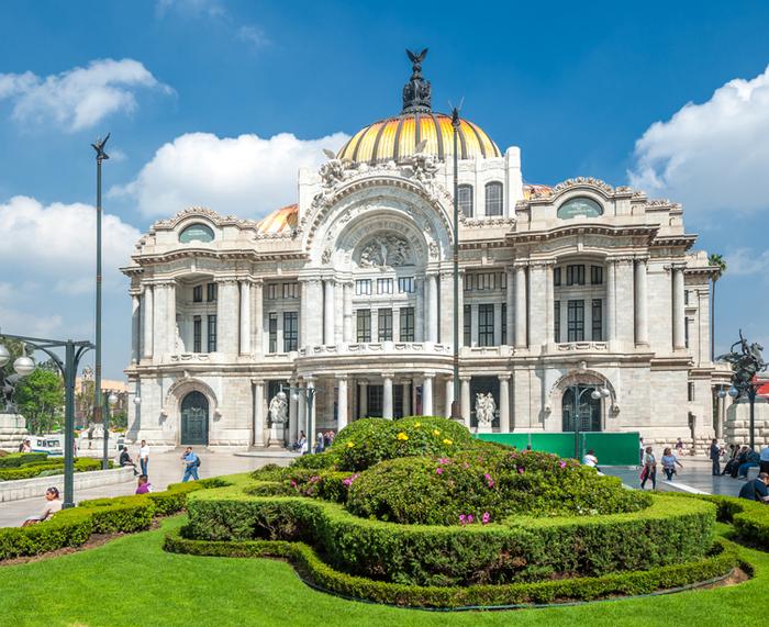TurismoenLetras's tweet photo. #PalaciodeBellasArtes: conoce la casa máxima de las expresiones artísticas en #CiudaddeMéxico https://t.co/G4Qe5swVvn http://t.co/1nKORuMSNK