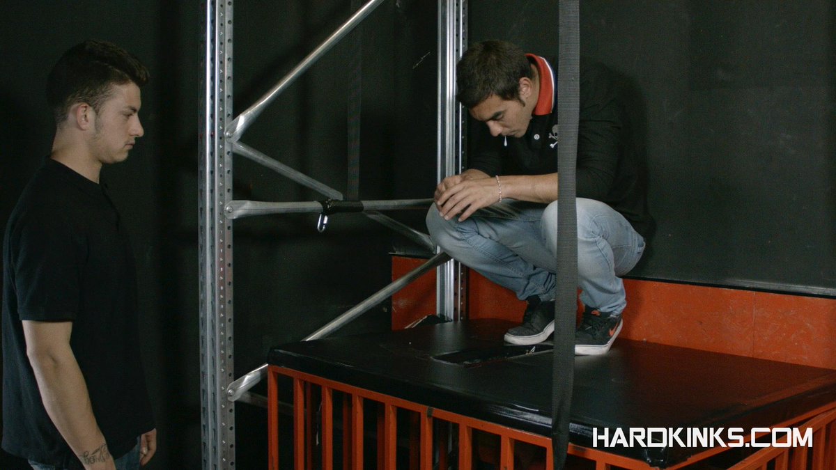 Drink_Network's tweet photo. RT hardkinks: Drink http://t.co/3TBjhP0rO5 #AbelBunker #EloyFox #JohnMaxim http://t.co/mrujjyz3gW