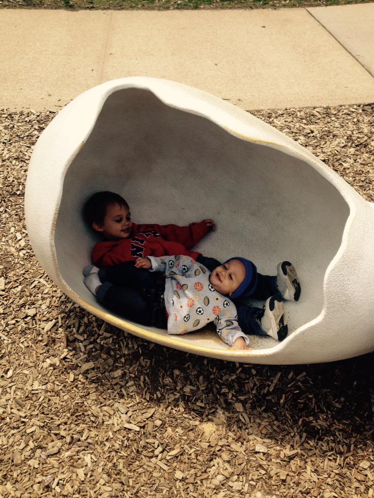snofoxcoach's tweet photo. He thinks he's running things and he's only 1!   Happy Birthday Xavier!!! http://t.co/hajoZohqUg