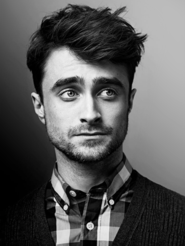 Happy 26th birthday to Daniel Radcliffe! Bring back the glasses!! 