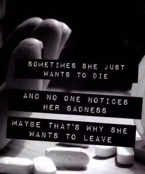 Yourworst_666's tweet photo. Maeby that's why she wants to leave http://t.co/AMY77pnXKZ