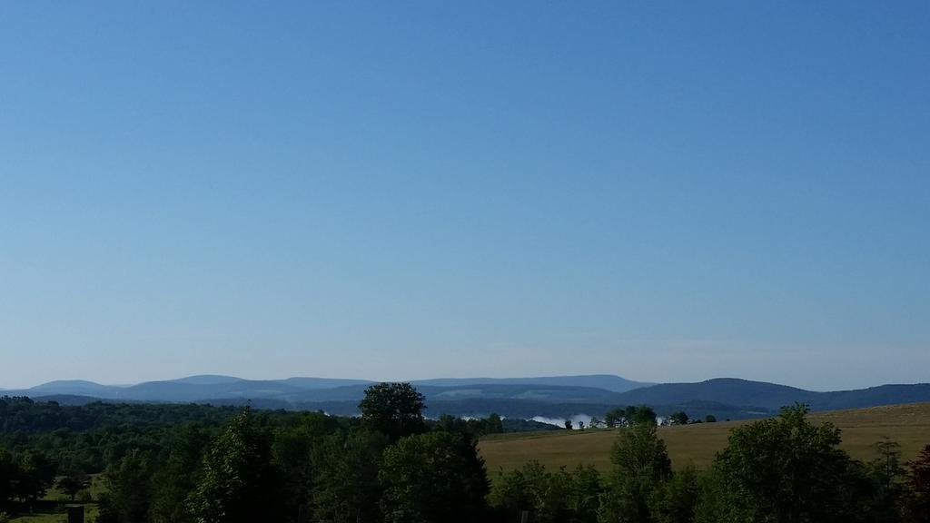 Mstyblu1's tweet photo. Every morning I wake up to this I am reminded of just how blessed I am! http://t.co/LoquUKTW8t