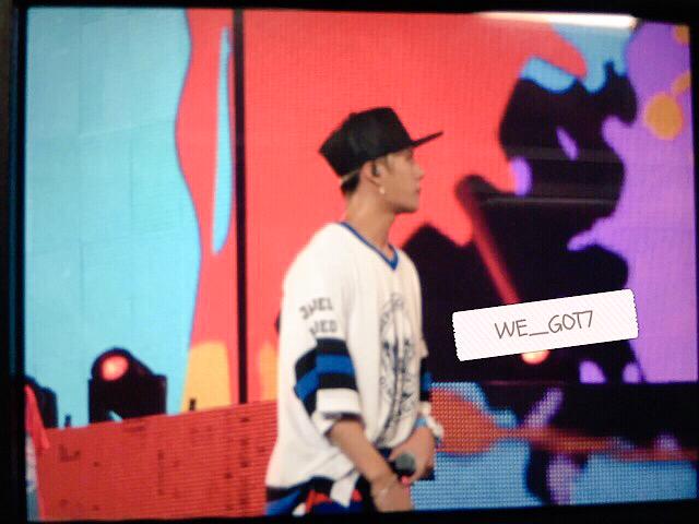 Got7_Asian's tweet photo. "WE_GOT7: 150723 MCD preview 4P
#GOT7 #딱좋아 http://t.co/Lzsr8jmibO"
