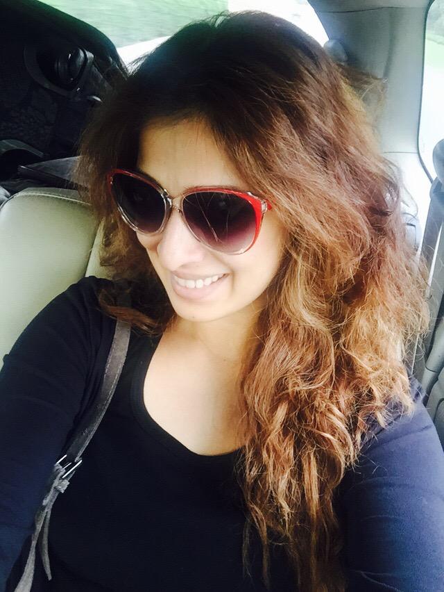 iamlakshmirai's tweet photo. Getting charged up for #MaaAwards tomorrow heading for stage rehearsals ππ#masstrack π http://t.co/myUC0UsooP