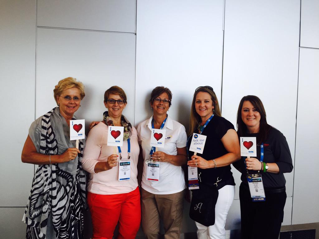 411Miller's tweet photo. @WomensIndstryNt - WINners connect  @ NABC Breakfast and before General Session!  Stay tuned for more photo opps! http://t.co/kHuPlqq2md