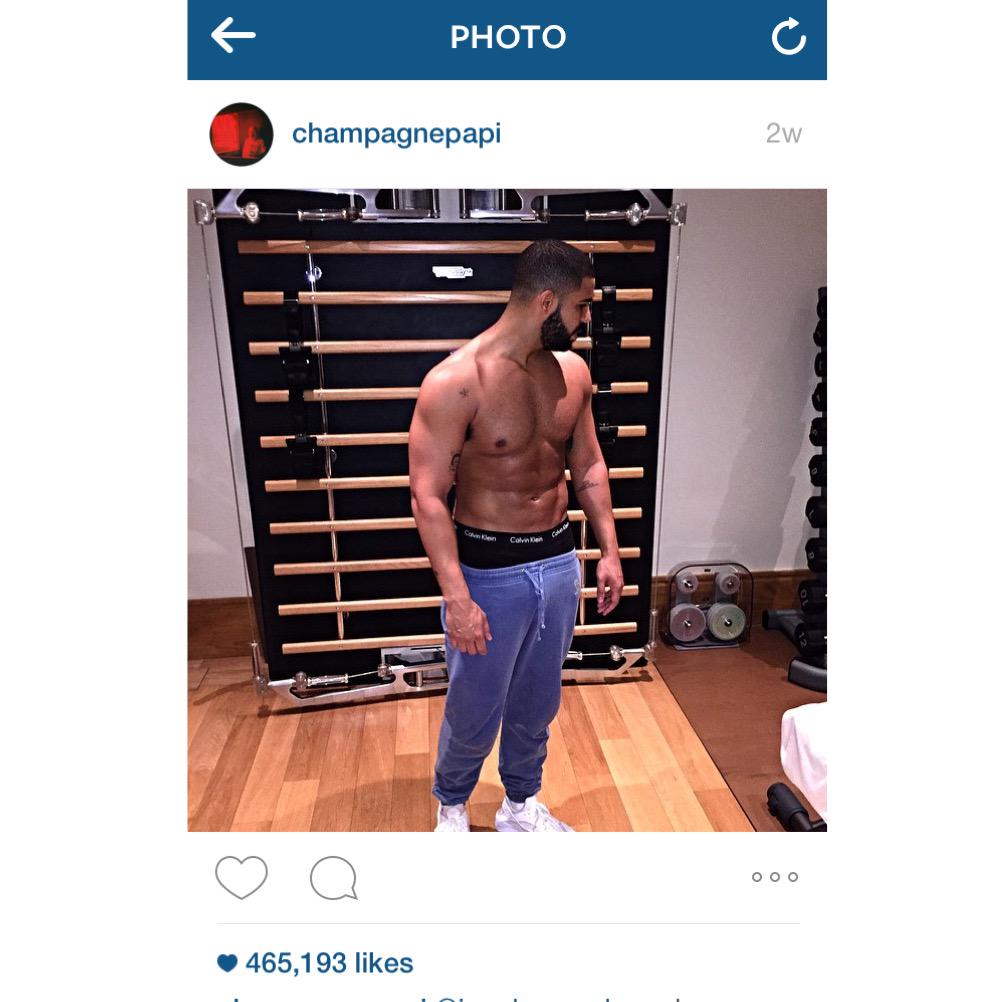 TaylorHurd15's tweet photo. Um so I honestly had no idea..👀👀👀 #officiallyteambeardgang @Drake @DrakeYMCMB_ http://t.co/XlRwlOiL1q
