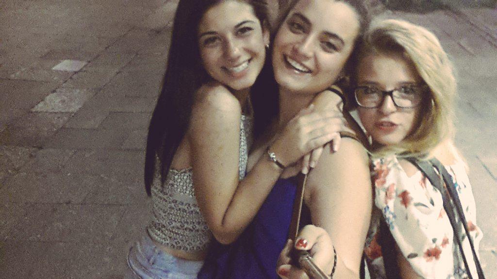 Sara_Hernandeez's tweet image. 💞💕@CMP_18 @carmeen_26