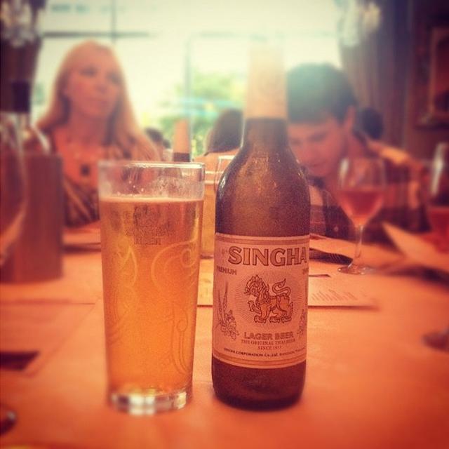 ThaiEdgeLeeds's tweet photo. We have a range of drinks on offer to compliment your meal &amp; palette! Thanks @josh_hallett for the picture :) http://t.co/UlBXt66XZM