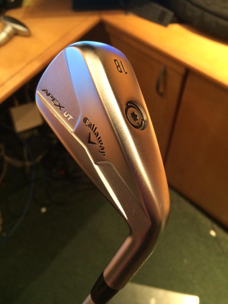 SteveBuzzaGolf's tweet photo. Loving the new toy. Not sure how @CoachLockey gets his off line ;) #TrickMyShot http://t.co/E9Bbiv2AEm