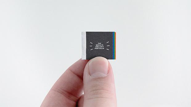 La creatività non ha limiti! Ecco il più piccolo portfolio mai realizzato bit.ly/1g8cylM via <a href="/ninjamarketing/">Ninja Business School</a>