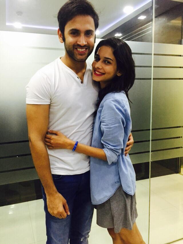 indiaforums's tweet photo. It was super fun chatting with you all..love you all :) #ChatWithAneriAndMishakat @aneri_vajani #MishkatVarma http://t.co/kt69LP98ER