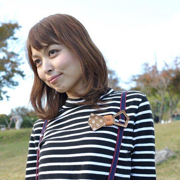 galstylecollec's tweet photo. ブローチタイプの超ネクタイが超カワイイ！
「パトリコの蝶ネクタイ」（ブローチタイプ）
http://t.co/KK6rfO8YLR http://t.co/FEkKyew4Fl